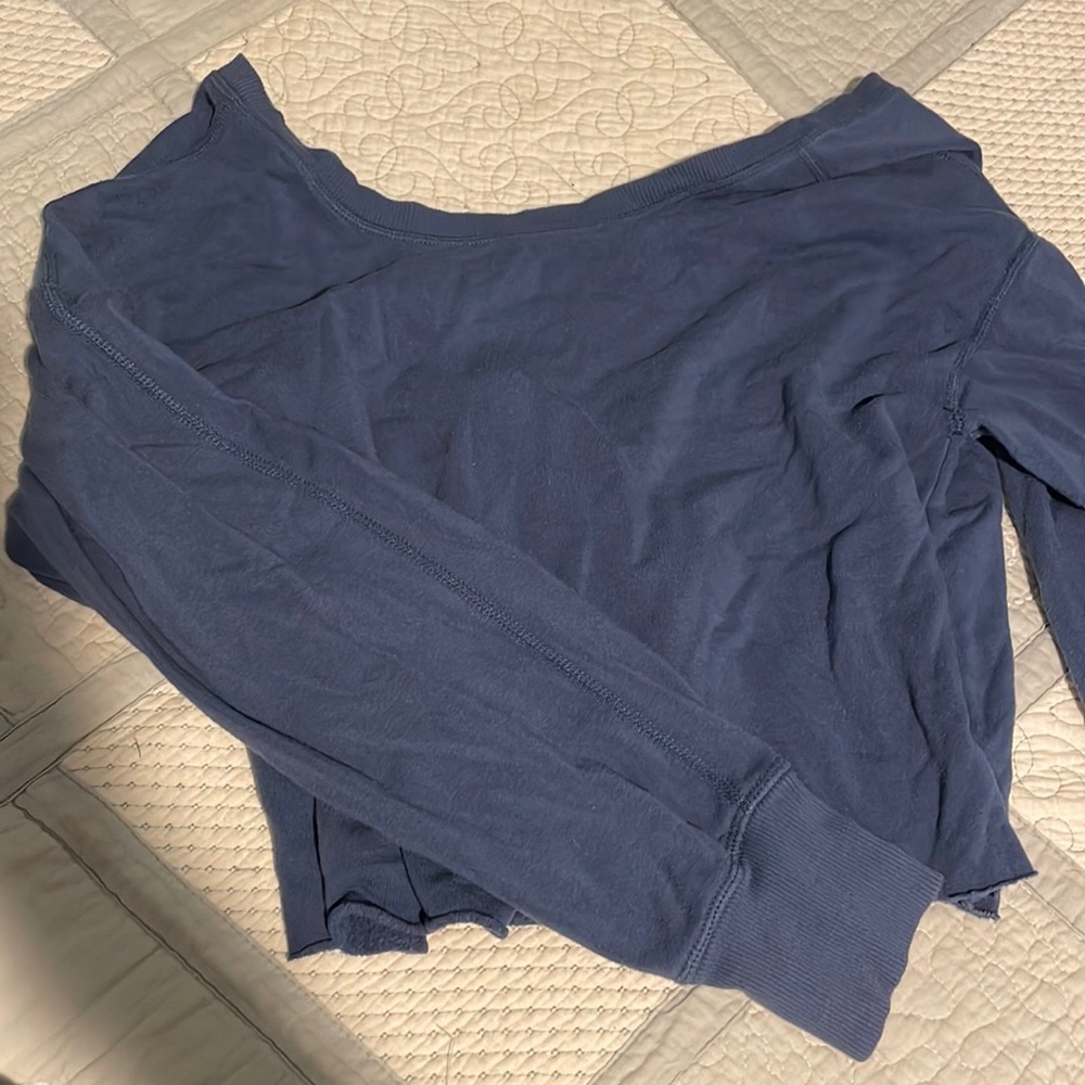 Barely worn sweater aerie low back